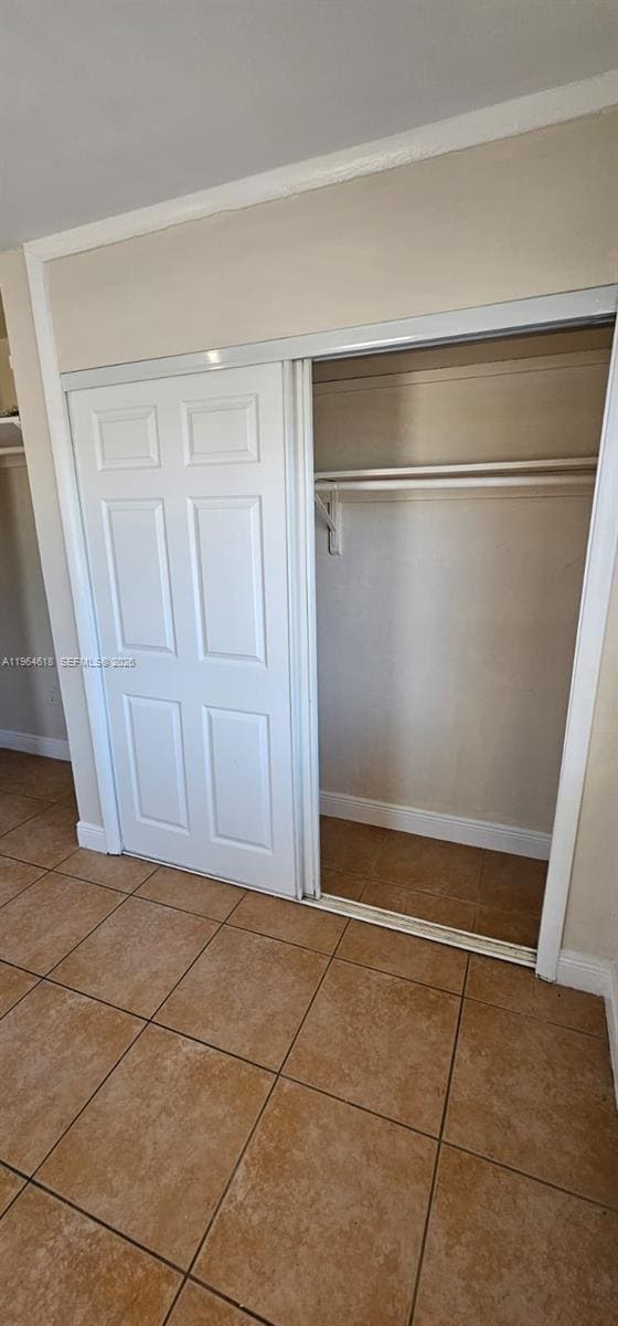 Building Photo - 1851 NE 168th St