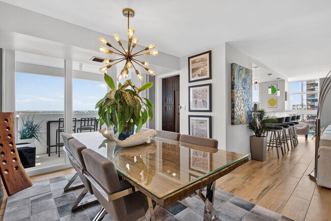 Building Photo - 1370 S Ocean Blvd