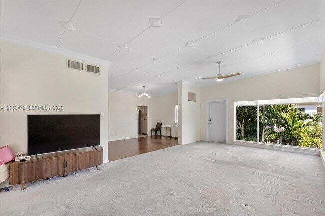 Building Photo - 9400 E Bay Harbor Dr