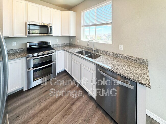Building Photo - 5512 Stetson Hills Blvd