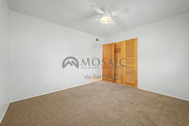 Building Photo - 3333 E Medlock Dr