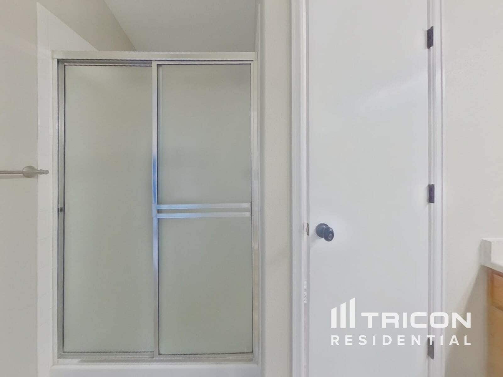 Building Photo - 6765 Lionshead Pkwy