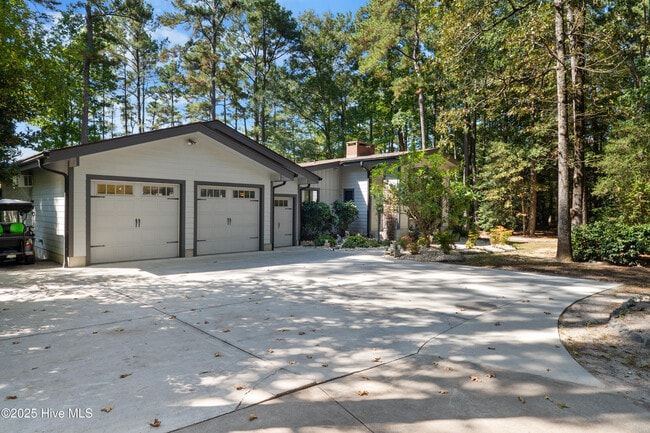 Building Photo - 426 Loblolly Dr