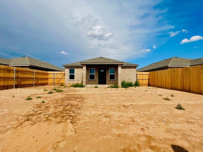 Building Photo - Brand New 3/2/1 In North Lubbock