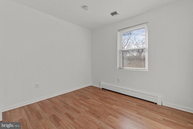 Building Photo - 12814 Epping Terrace