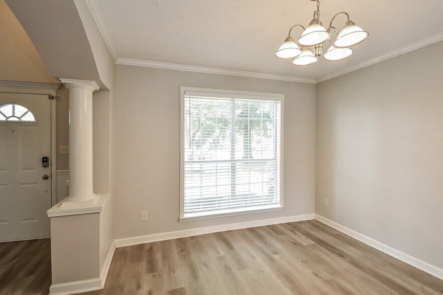 Building Photo - 6341 Fairway Heights Cove