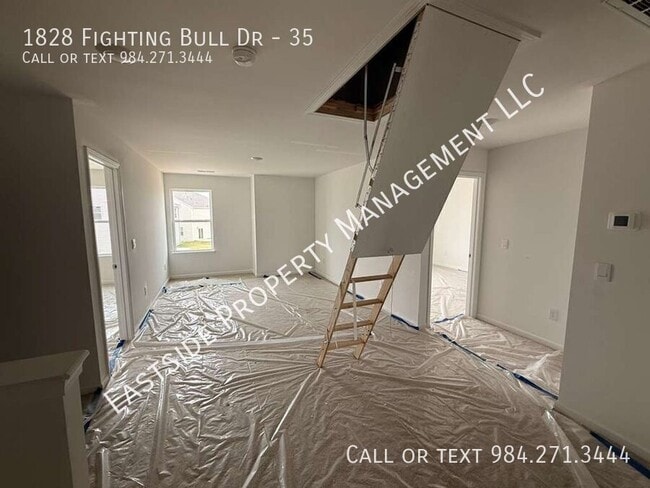 Building Photo - 1828 Fighting Bull Dr
