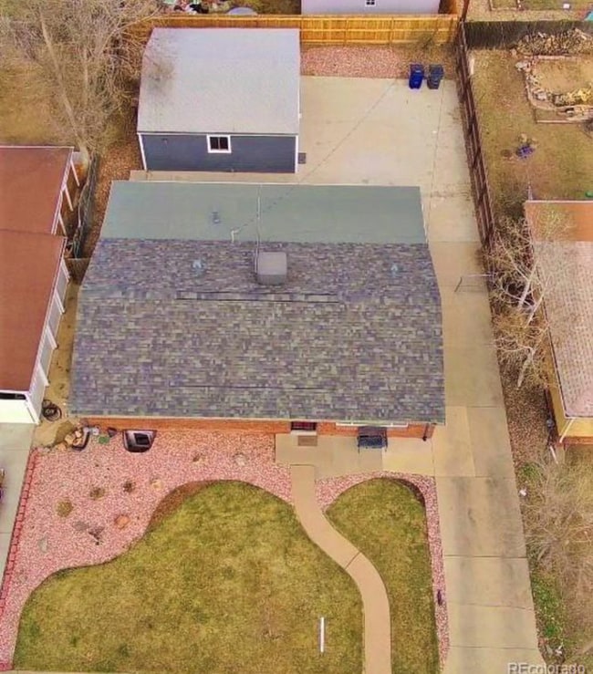 Building Photo - 516 Elmira St