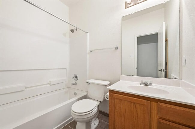 Building Photo - 2117 Sage Canyon Dr