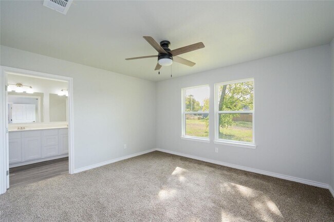 Building Photo - Recent Custom Build 4-3 in Celeste!