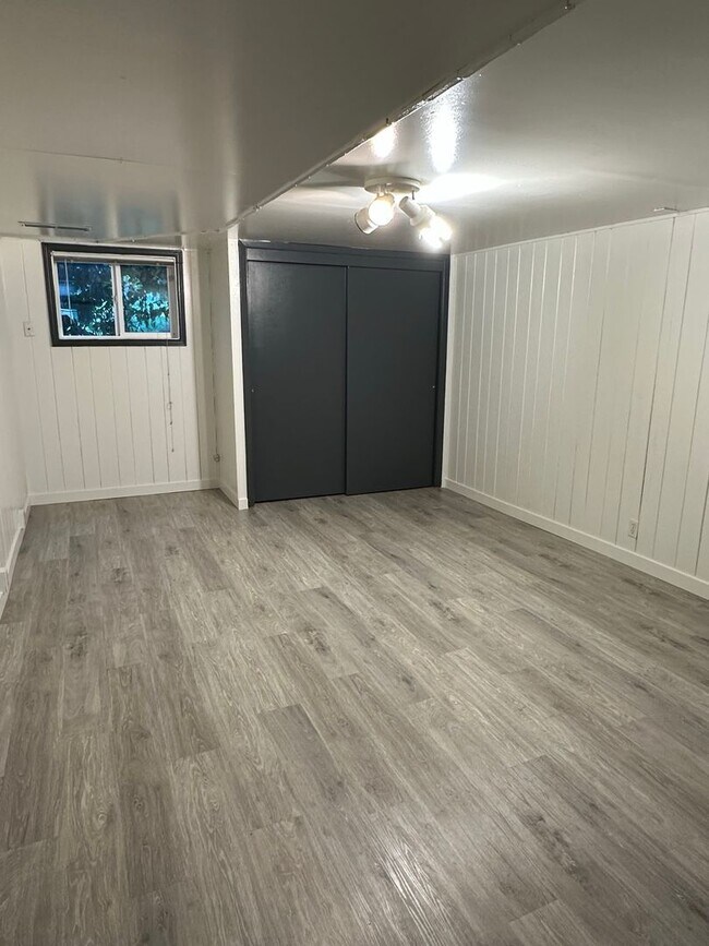 Building Photo - OS 1518