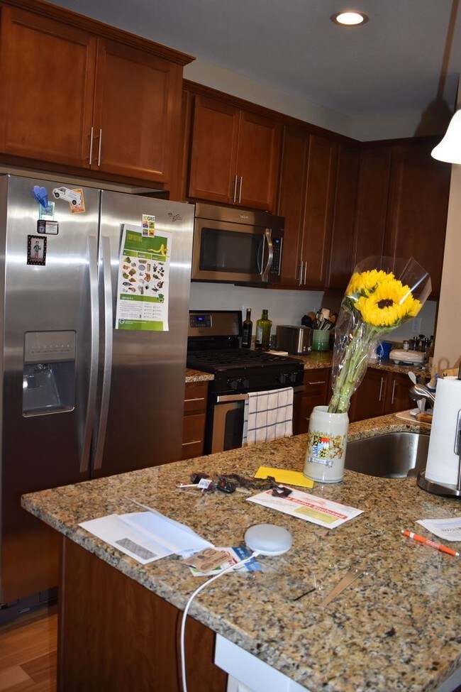 Building Photo - 611 Grandview Meadows Dr