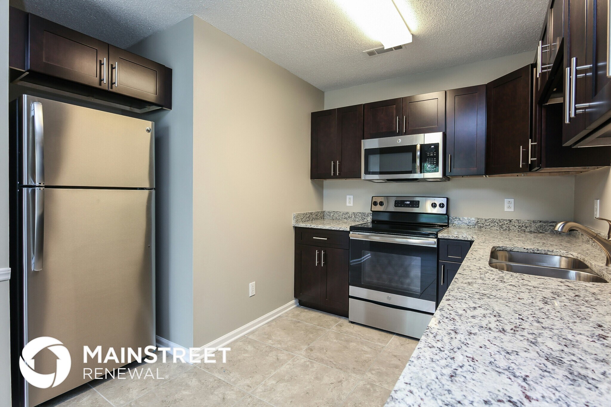 Building Photo - 157 Westmont Dr