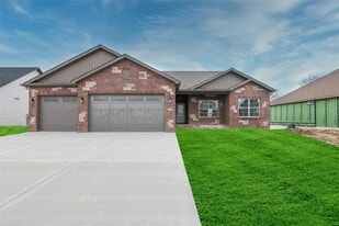 Building Photo - 200 Smola Woods Ct