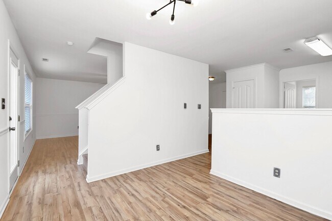 Building Photo - 3 Bed/2 Bath Home for RENT