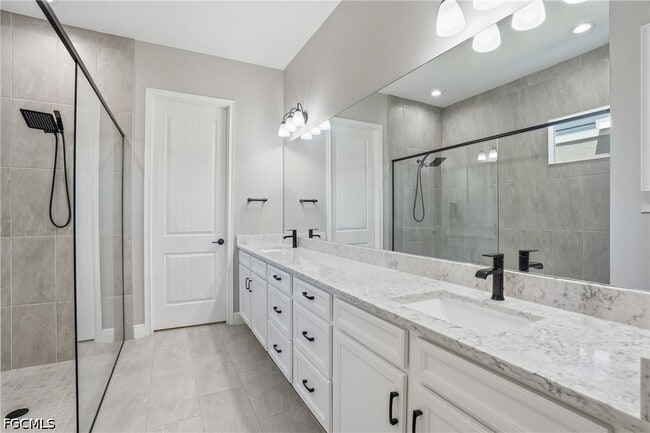 Building Photo - 3549 Pilot Cir