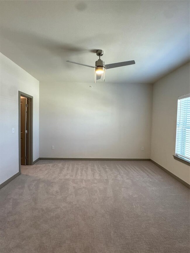 Building Photo - 691 Union Chapel Rd