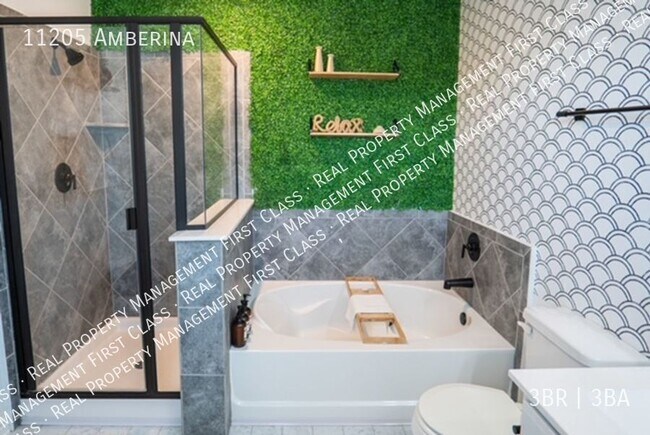 Building Photo - 11205 Amberina-