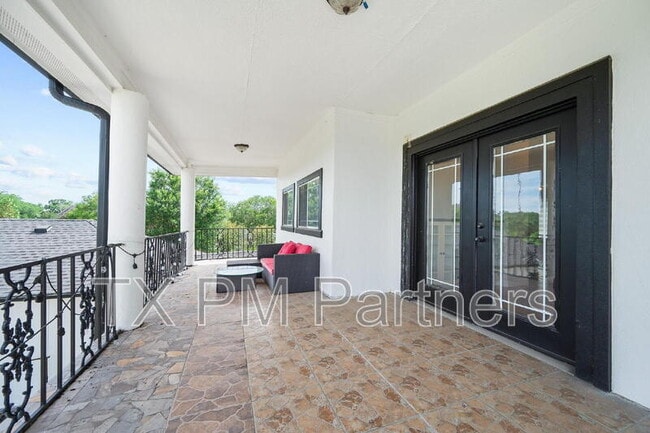 Building Photo - 13819 Lakeview Meadow Dr