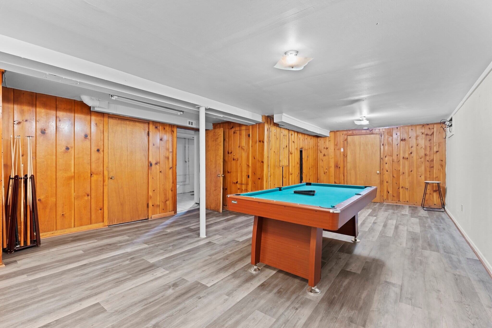 Building Photo - 3216 N Downer Ave