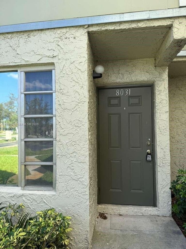 Building Photo - 8031 Lagos De Campo Blvd