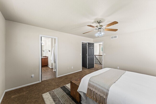 Building Photo - Wonderful Home