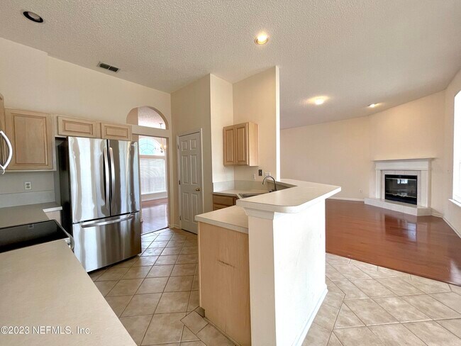 Building Photo - 12253 Antoni Ct