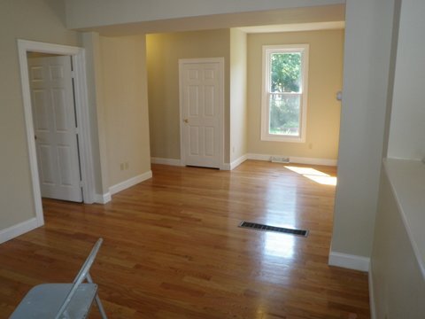 Building Photo - 143 Davenport Ave