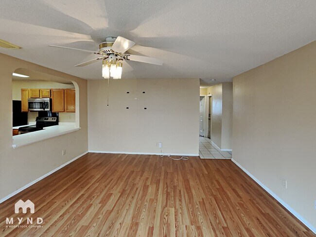 Building Photo - 21638 Longwood