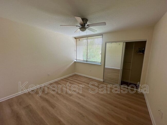 Building Photo - 4946 25th St W