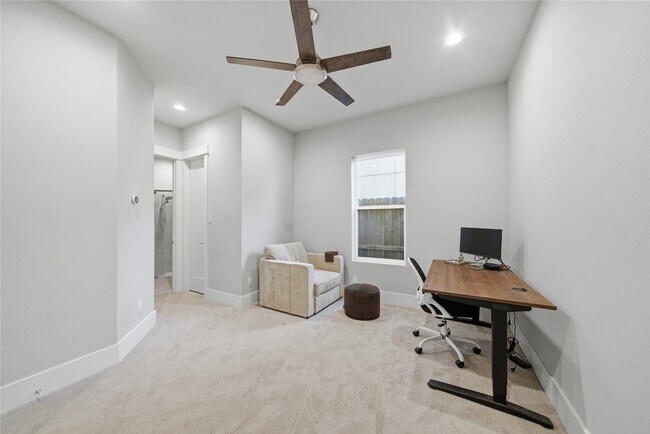 Building Photo - 1615 Wheeler Ave