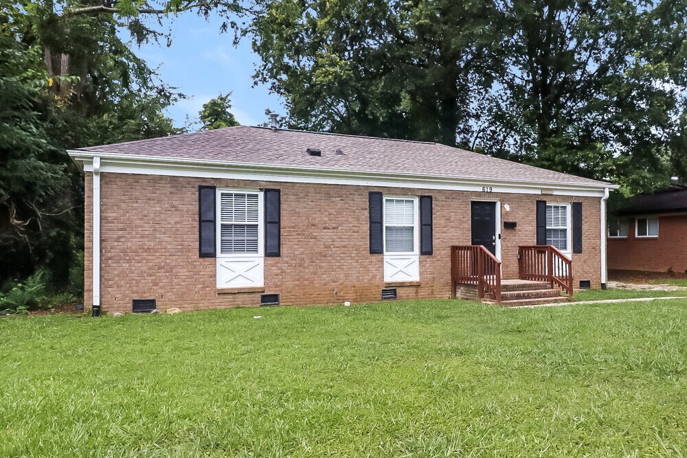 Building Photo - 619 Kentbrook Dr