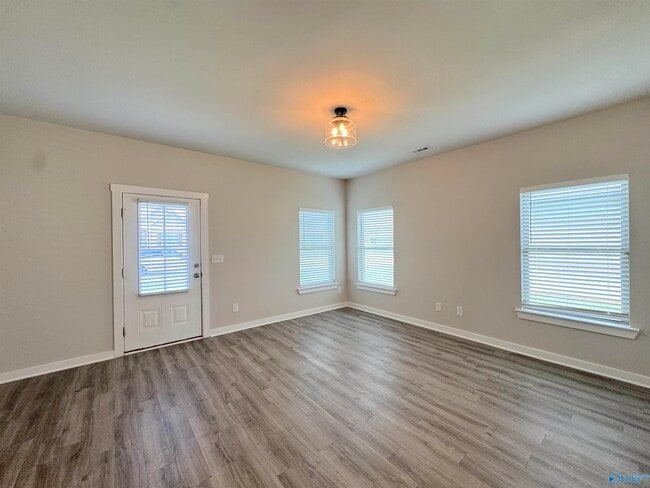 Building Photo - 219 Cotton Bayou Dr