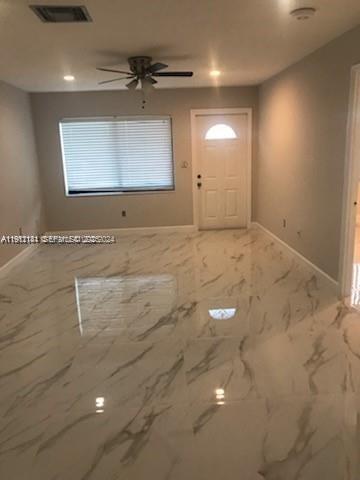 Building Photo - 4972 SW 136th Pl