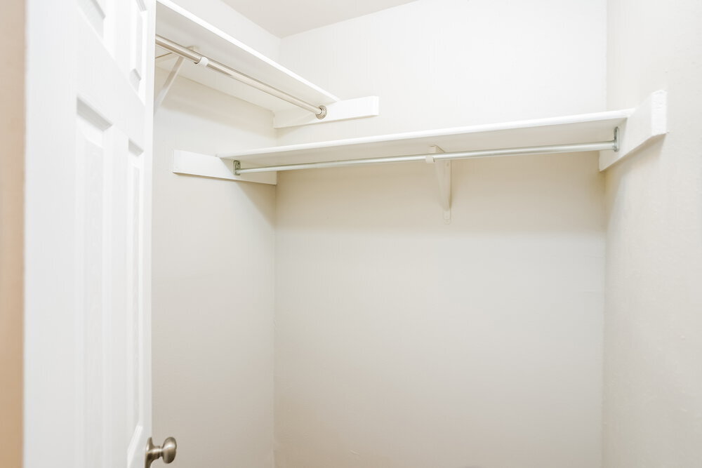 Building Photo - 9335 Autumn Storm