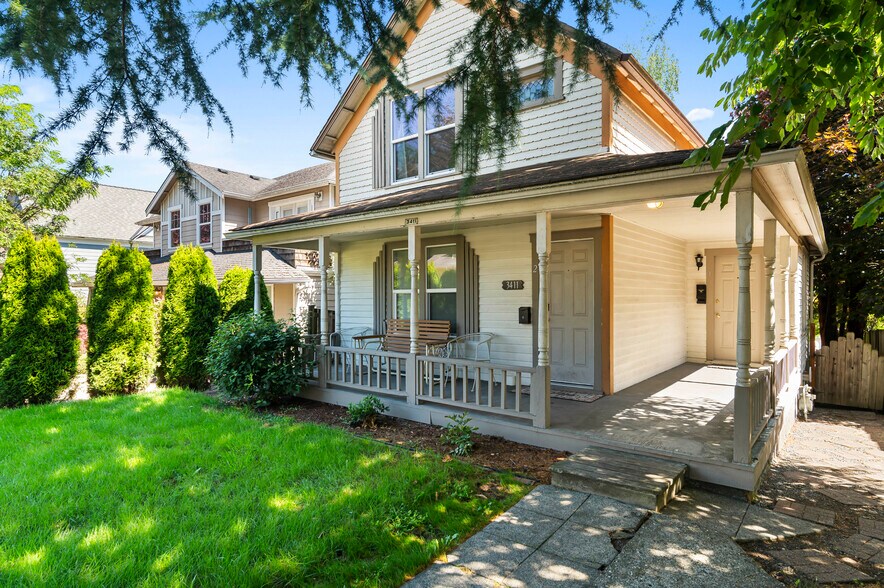 Front of House - 3411 Lombard Ave