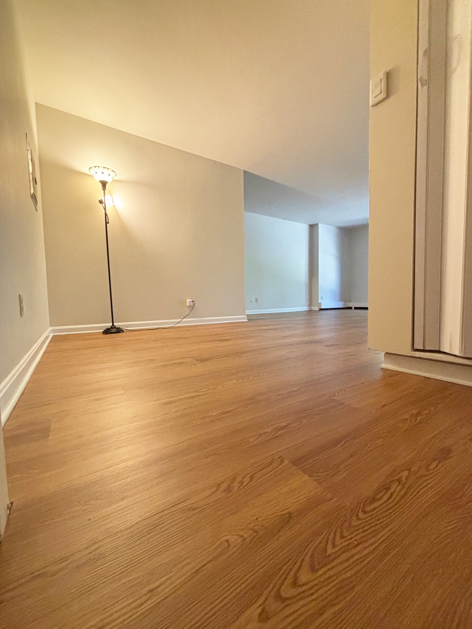 Dining room 2 - 10 Juniper St