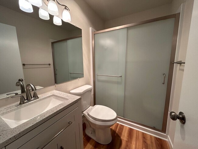 Building Photo - 55+ Age Restricted Community- 2 Bed/2 Bath Encinitas