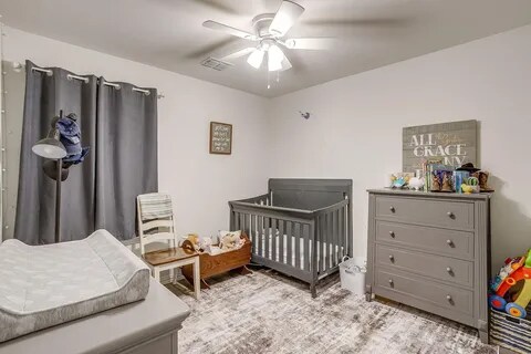 Building Photo - 609 E Willingham St