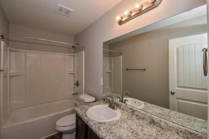 Building Photo - 30 Calm Waters Ave