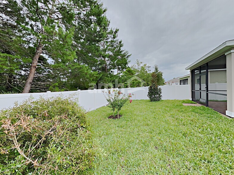 Building Photo - 152 Edge Park Trl