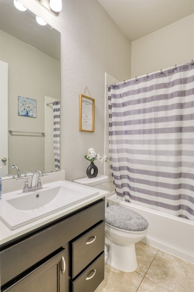 Building Photo - 17734 White Lightning Way