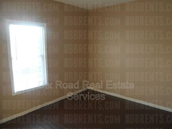 Building Photo - 1503 Smith Ave