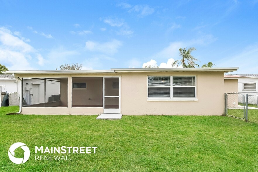 Building Photo - 5311 Hawk Dr