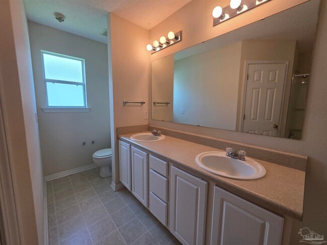 Building Photo - 10552 Wilderness Ln