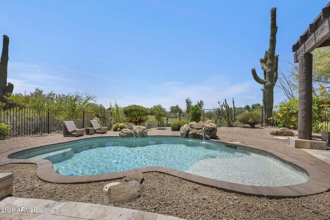 Building Photo - 3105 E Arroyo Hondo Rd