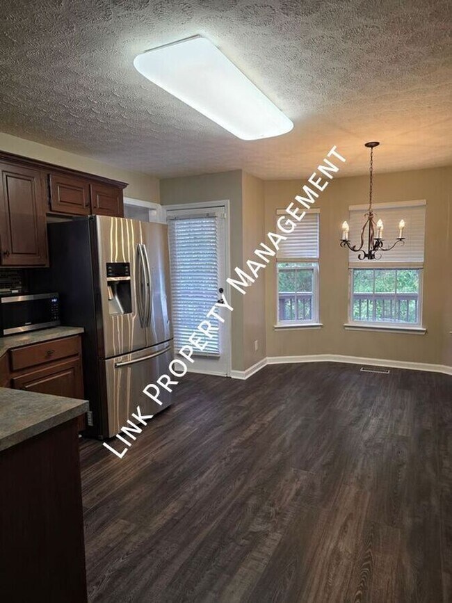 Building Photo - 6383 Rim Crest Ln