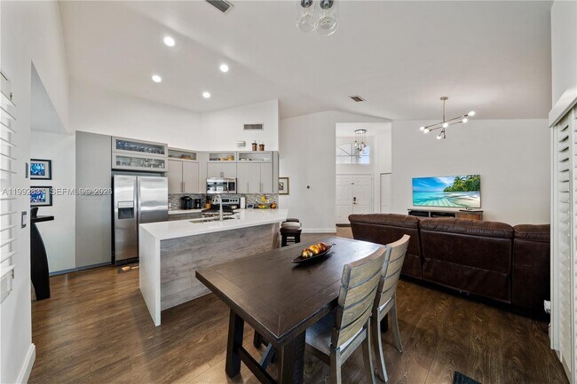 Building Photo - 366 Bedford Ave