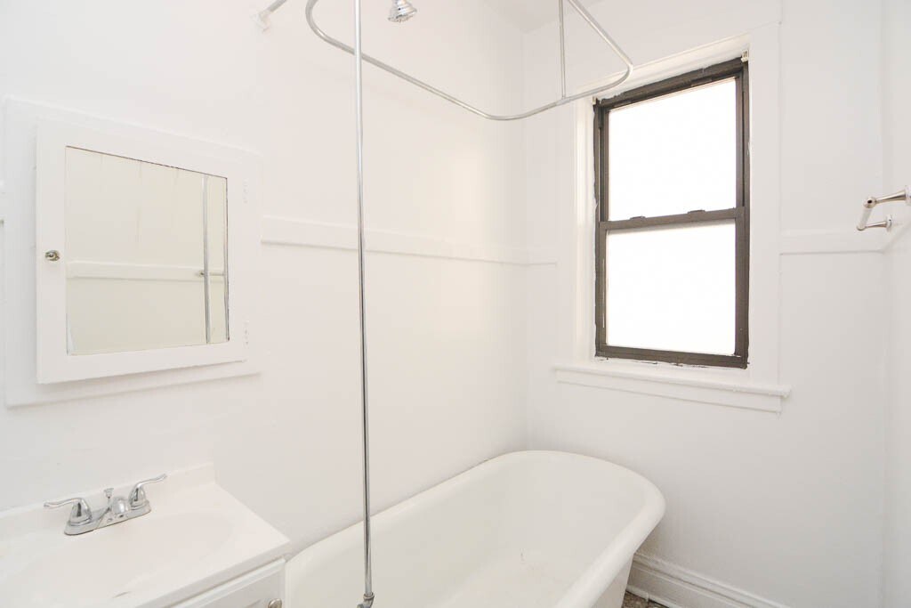 Building Photo - 3730 N Fremont St