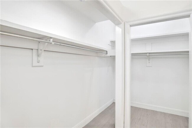 Building Photo - 2127 Ryegate Ct